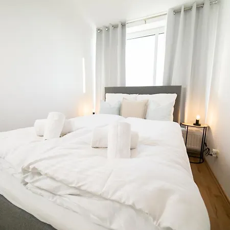 Studio White - Central - Balcony - Fair - Kitchen Neuss Extérieur photo
